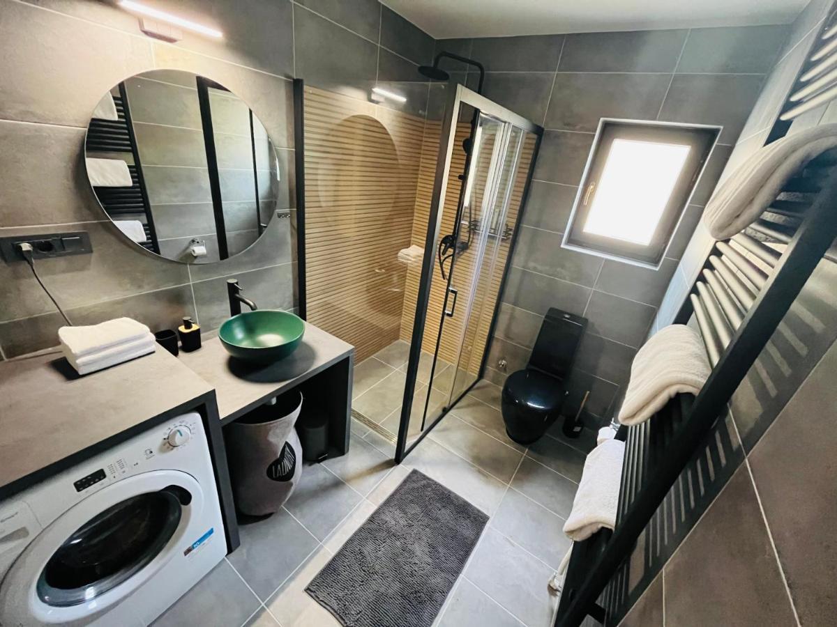 Holiday House Adamo Selno 외부 사진
